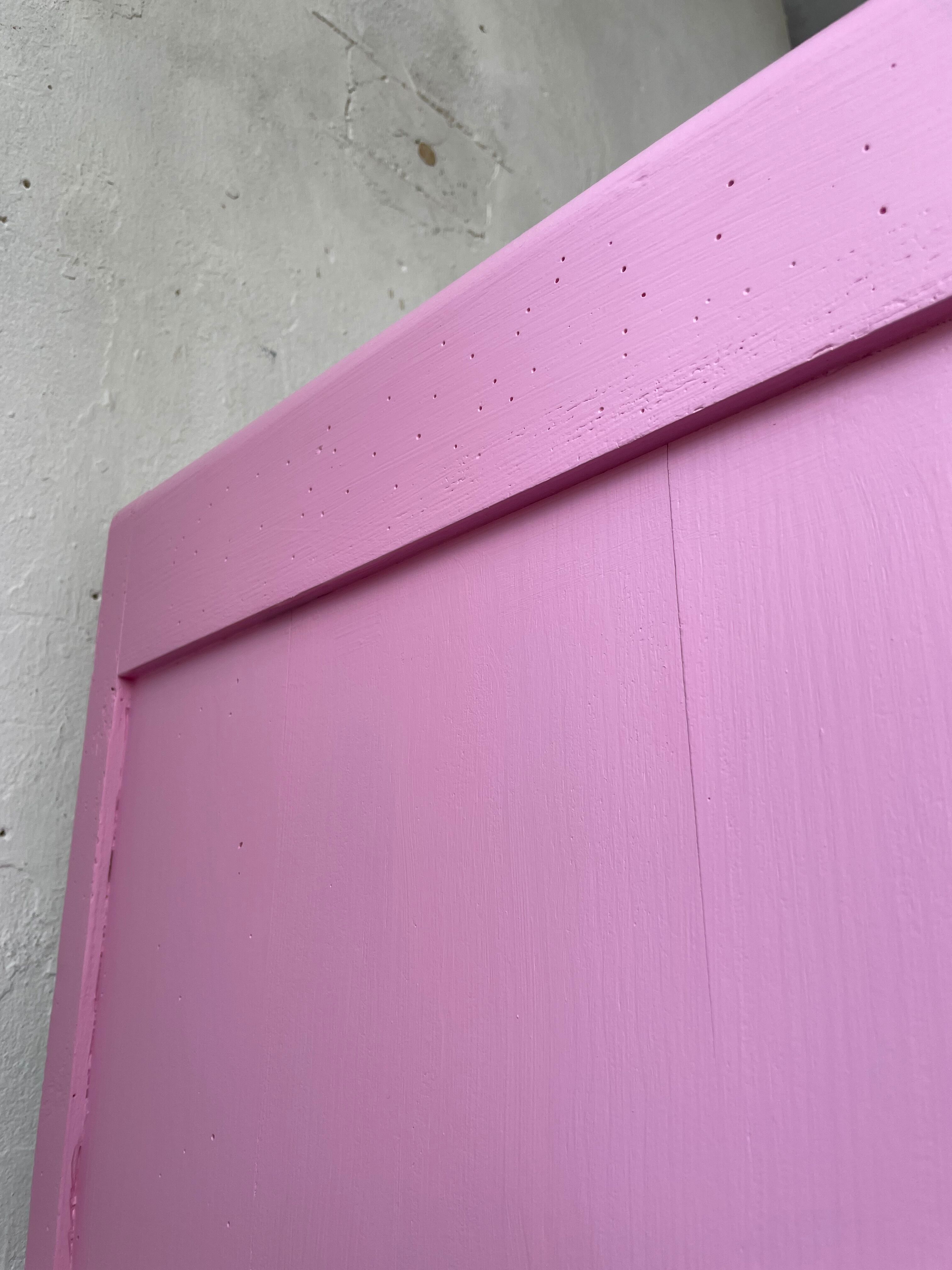 Pink knitted cabinet