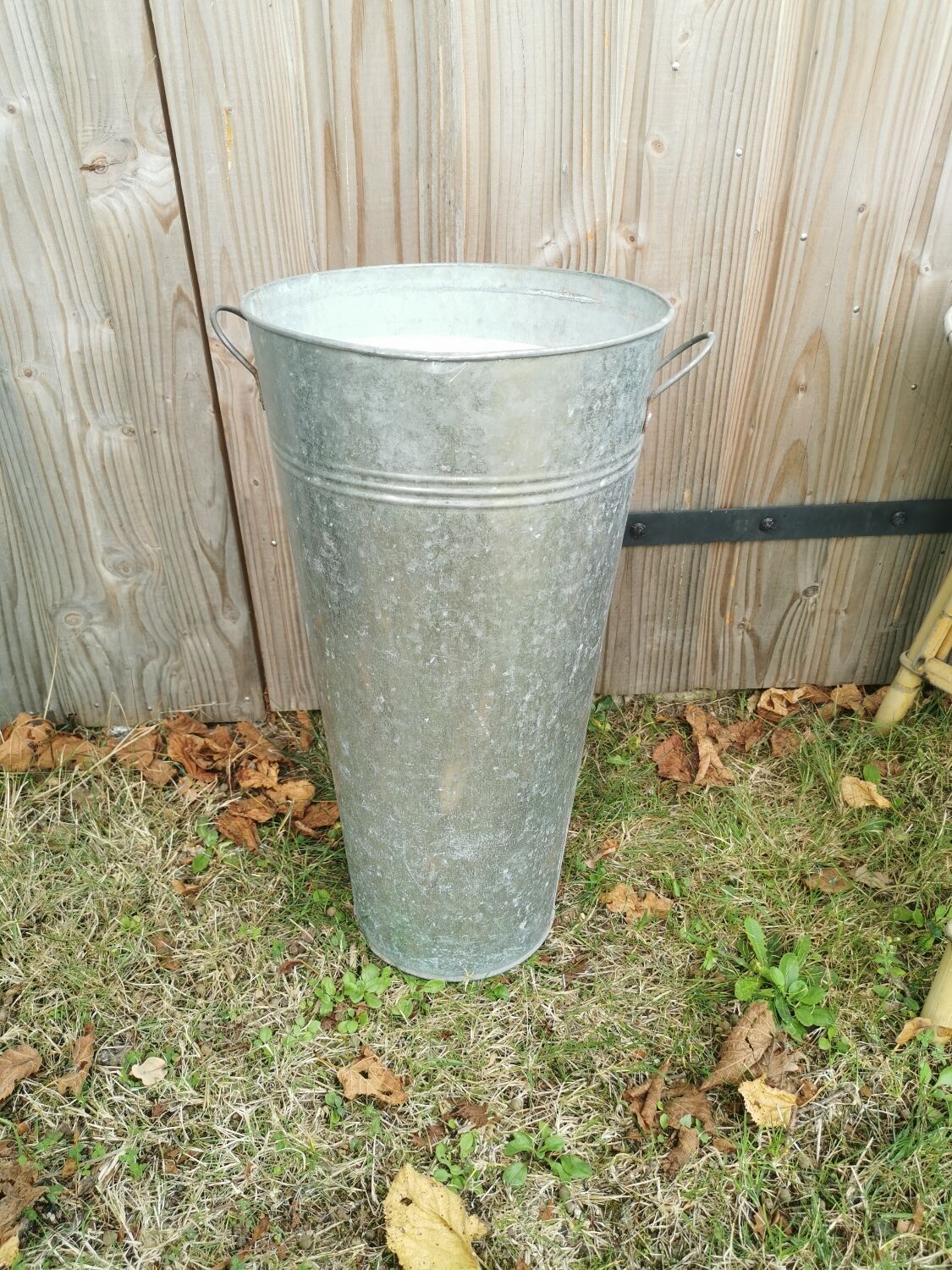 Zinc florist vase n°2