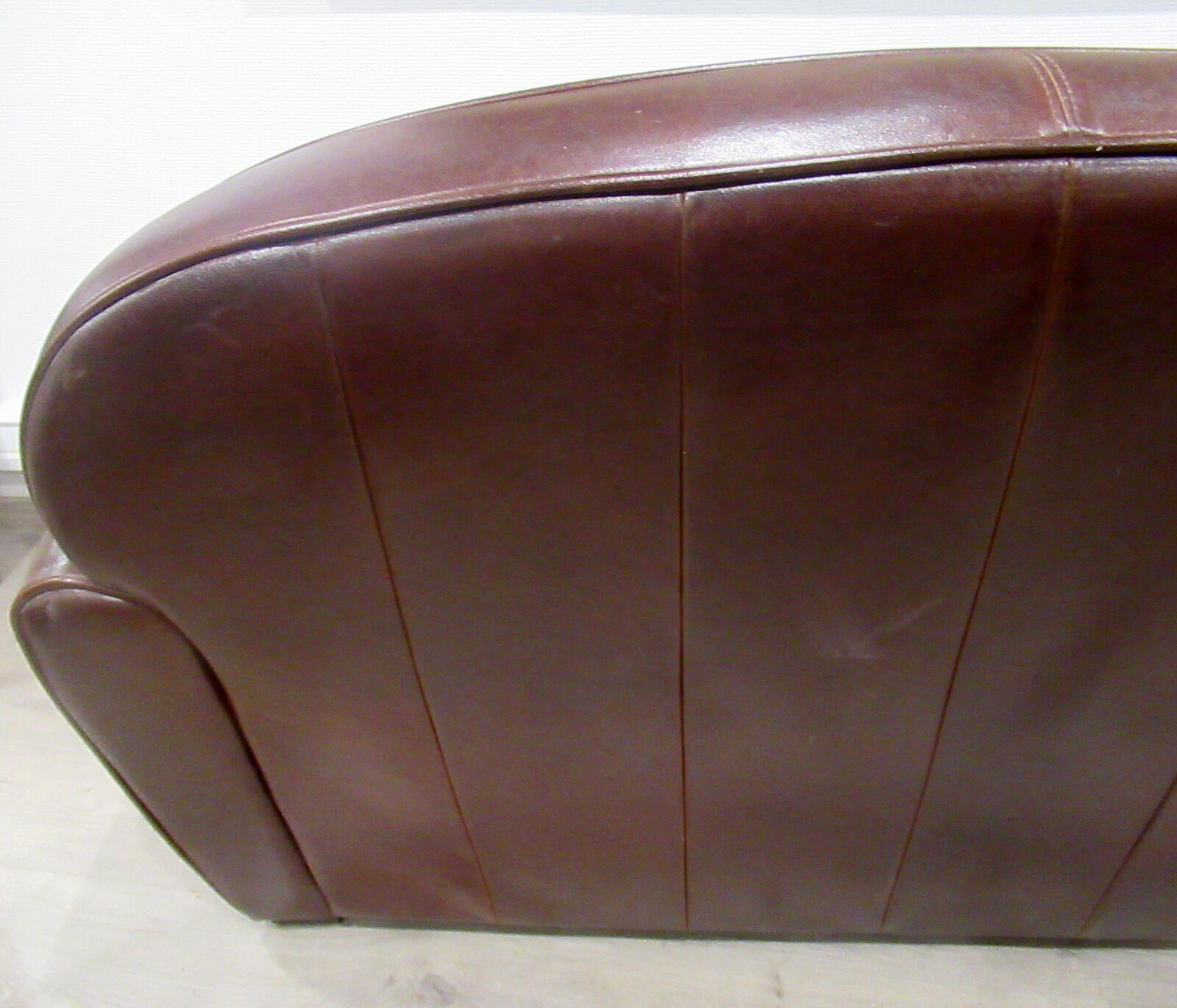 Small leather sofa, 2 seats, vintage.