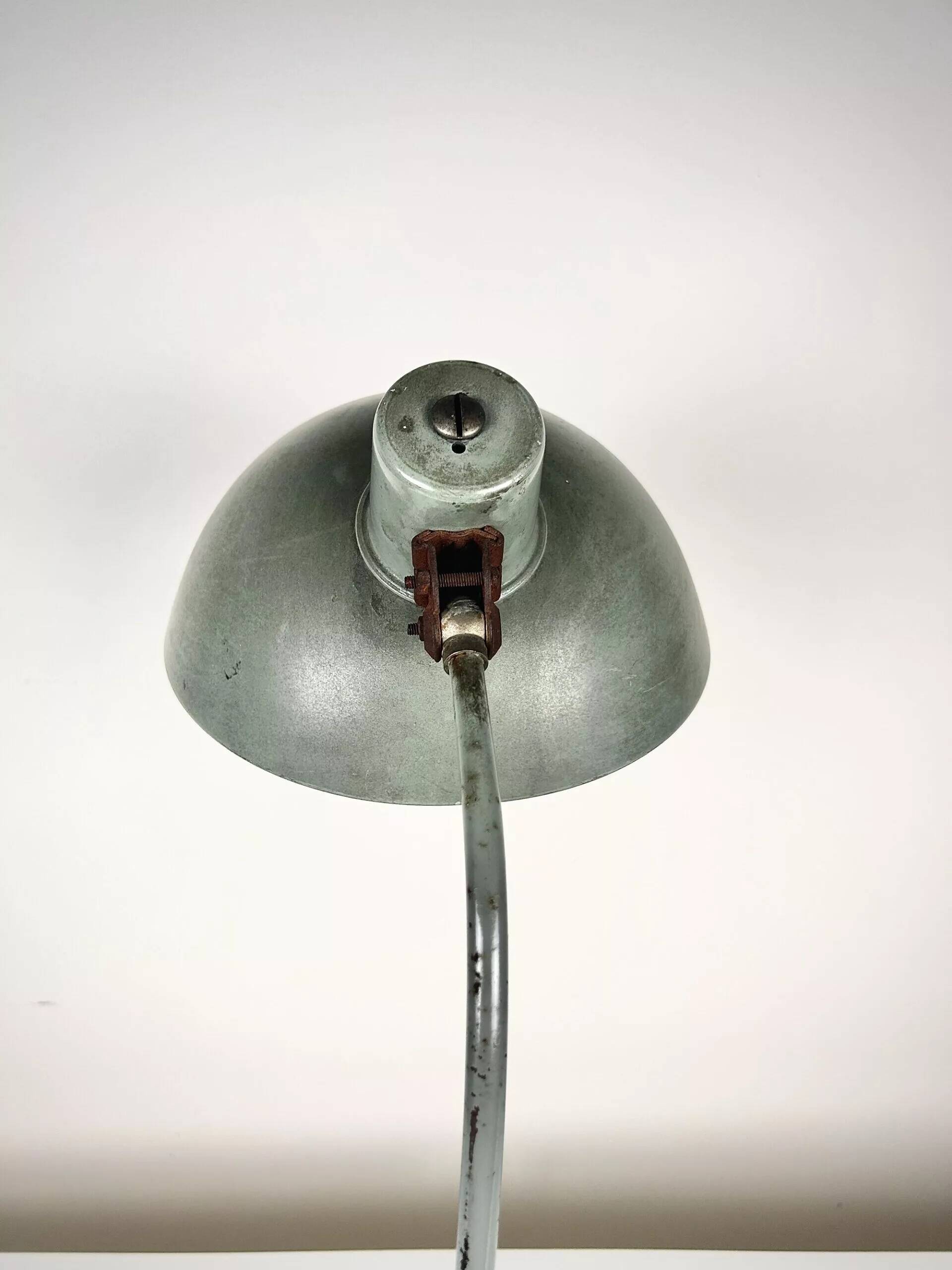 Vintage industrial lamp – green metal