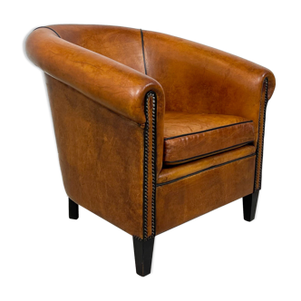 Vintage sheep leather club chair tub by Lounge atelier