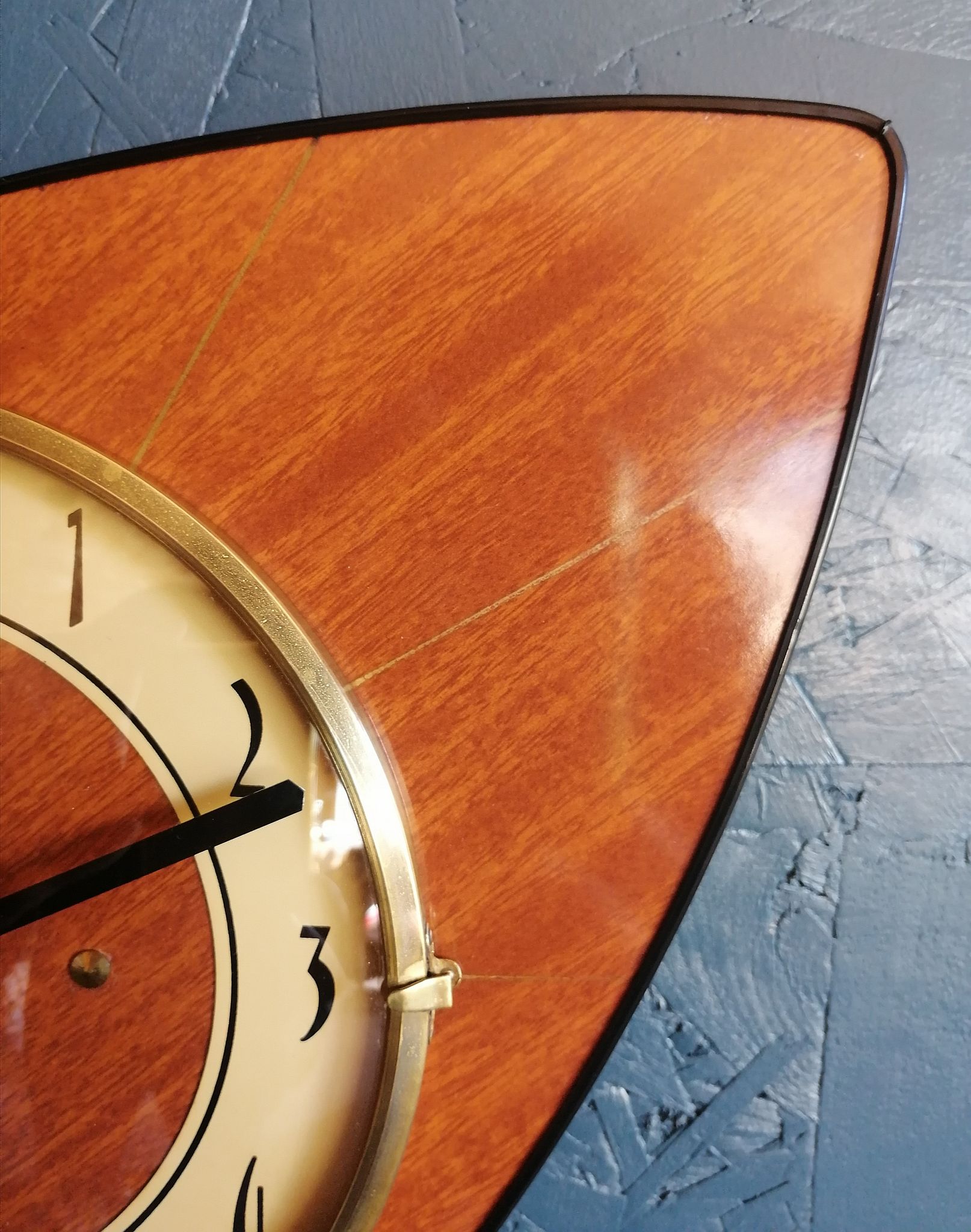 Clock formica vintage asymmetrical silent wall clock "SMI gilded wood"