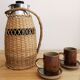 Thermos en rotin vintage