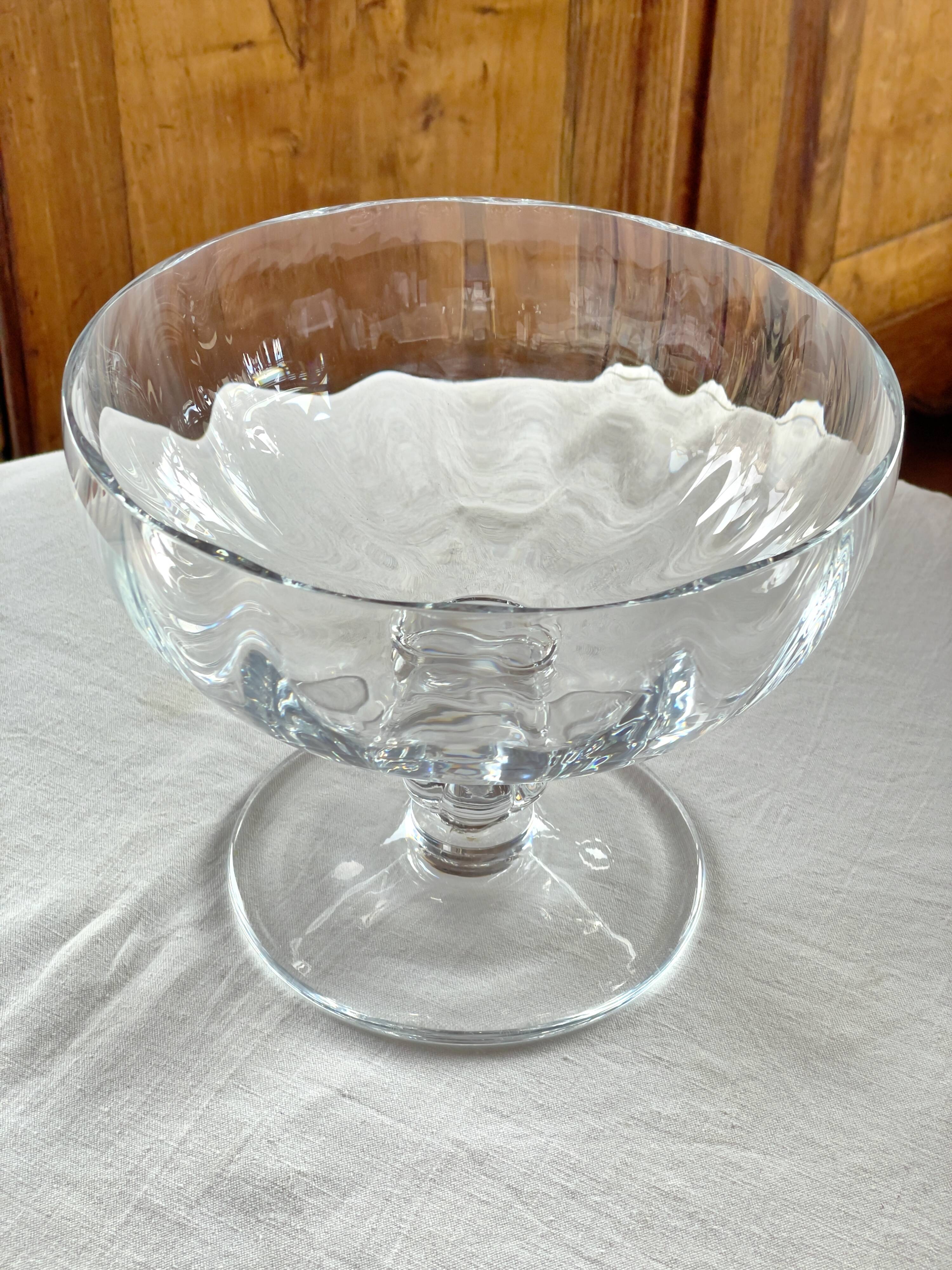 large fruit bowl on a pedestal in Sèvres crystal from the 1950s