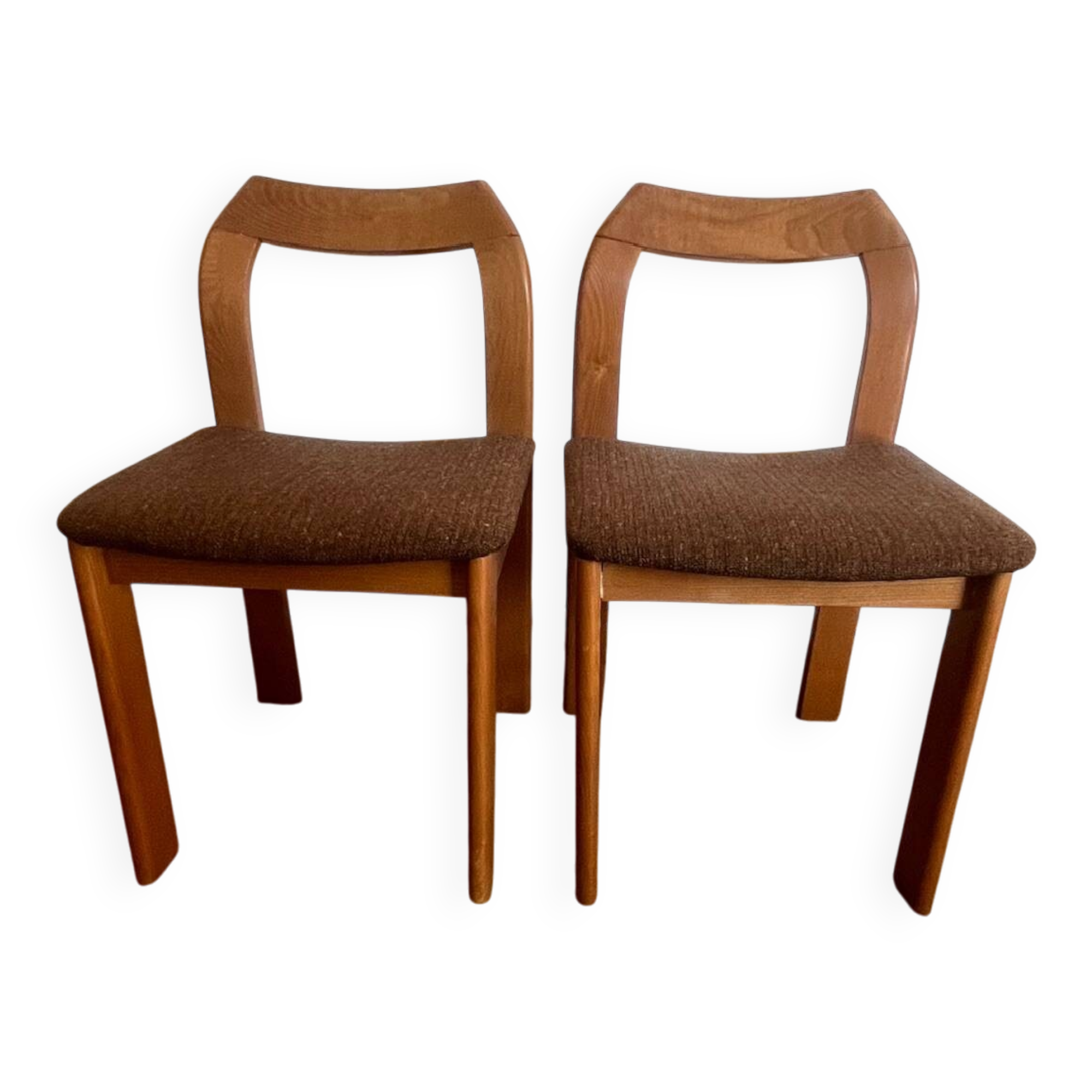 2 wooden chairs