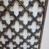 Old cast iron grid 96×58cms