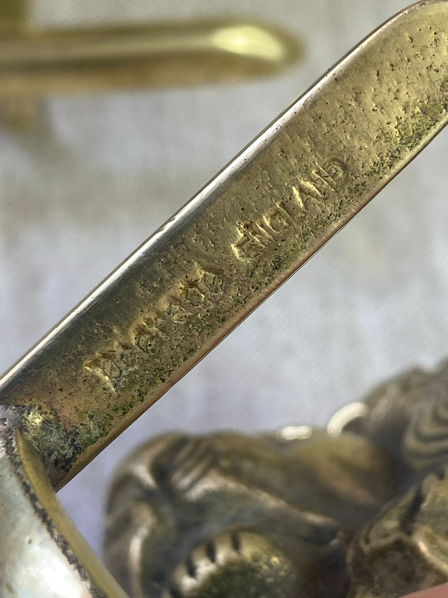 Lion head coat hooks in solid brass, Peerage England