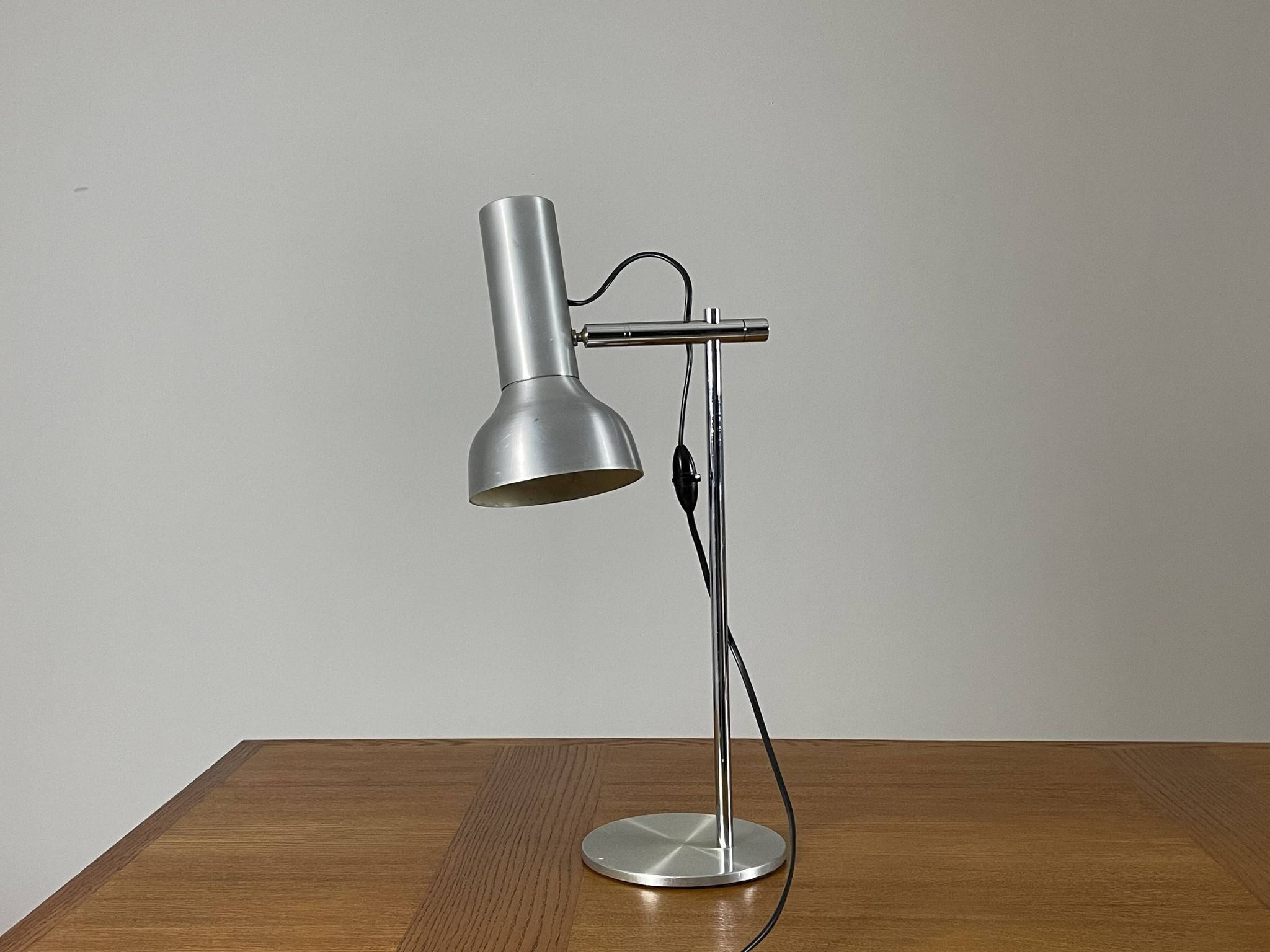 Lampe de bureau en métal des années 1970