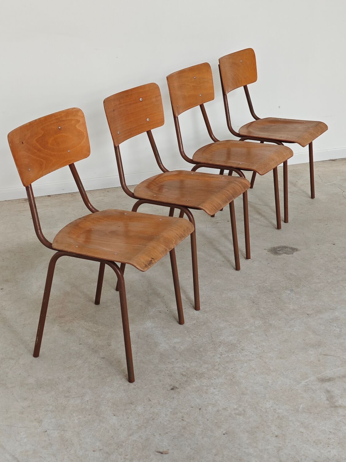 Lot de 4 chaises d'école tchèque style Mullca