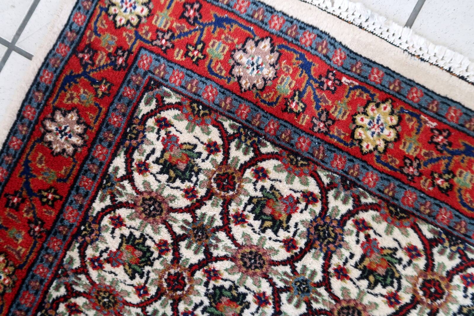 Tapis Vintage Indien Mahal Fait Main en Laine – Années 1970 – 78 x 125 cm