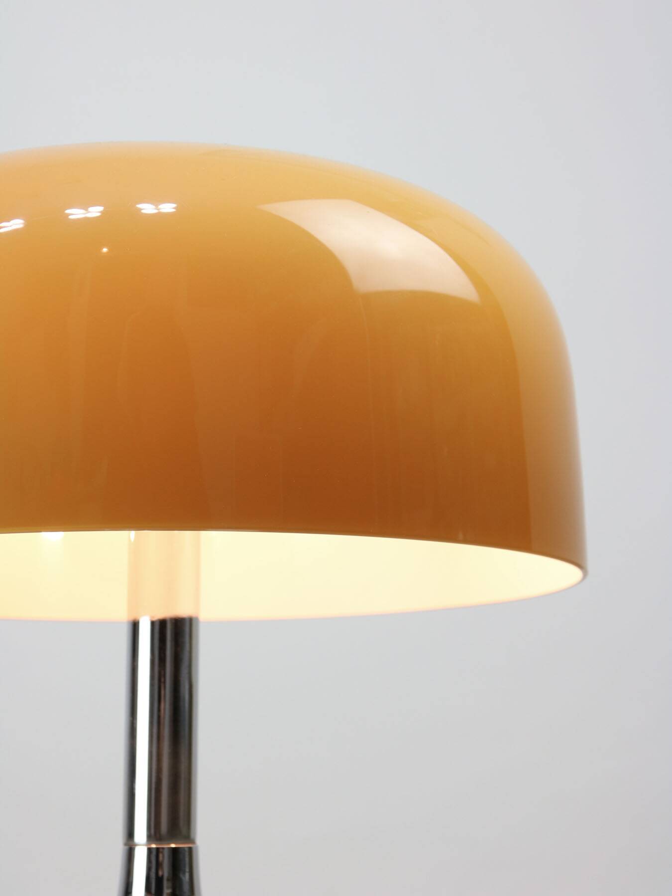 Space Age Medusa Table Lamp by Luigi Massoni for Guzzini