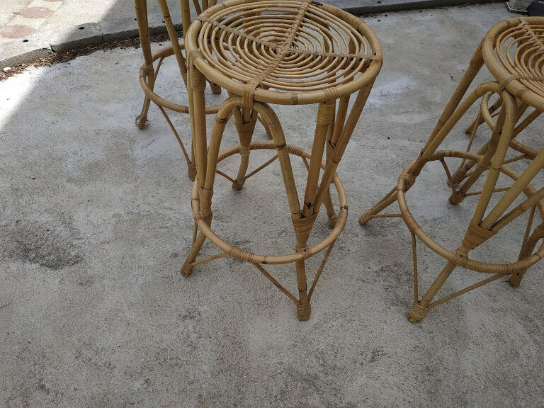 4 vintage rattan stools