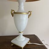 Alabaster lamp with lampshade