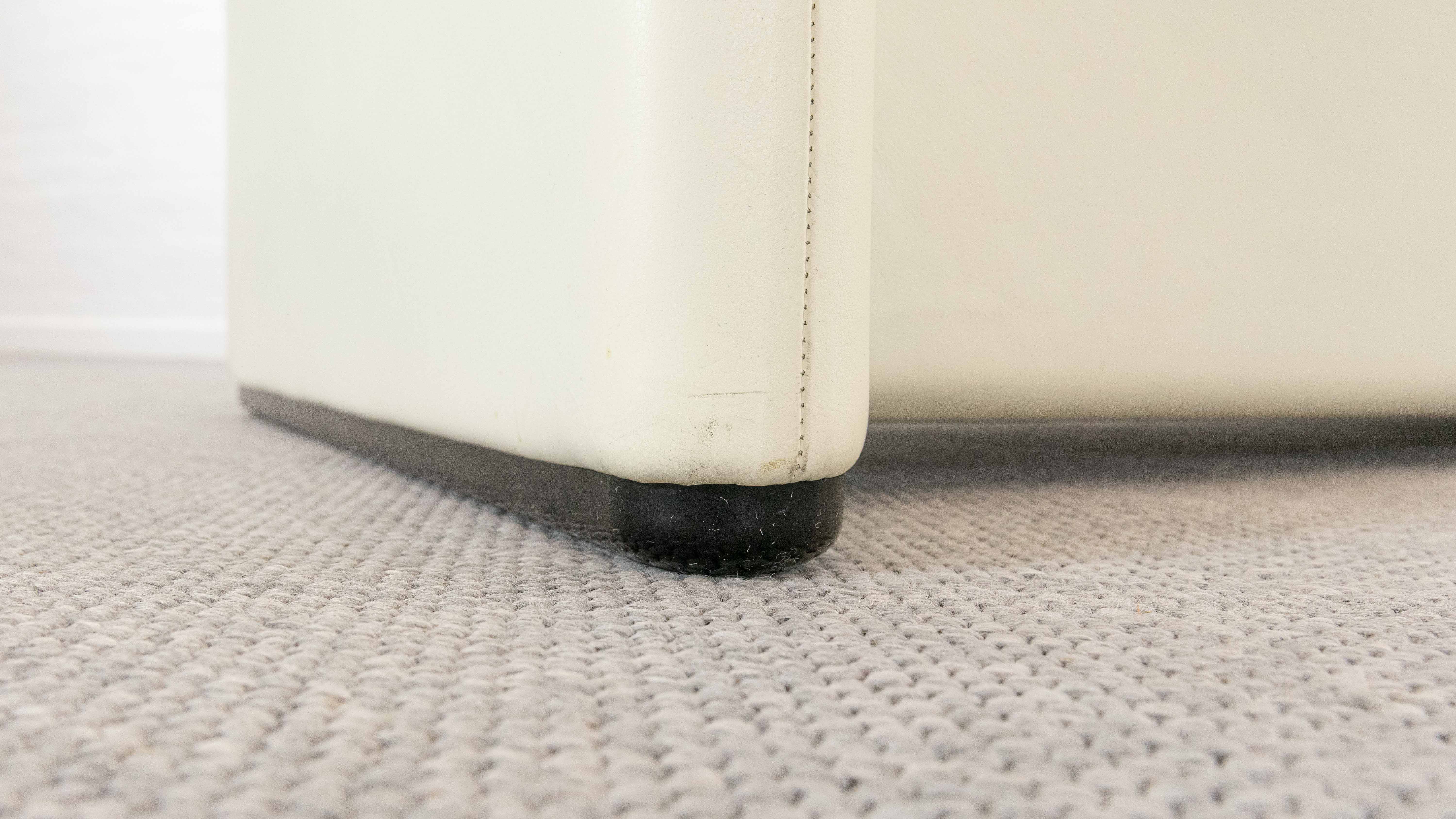 Maralunga 2-seater sofa in white leather by Vico Magistretti for Cassina