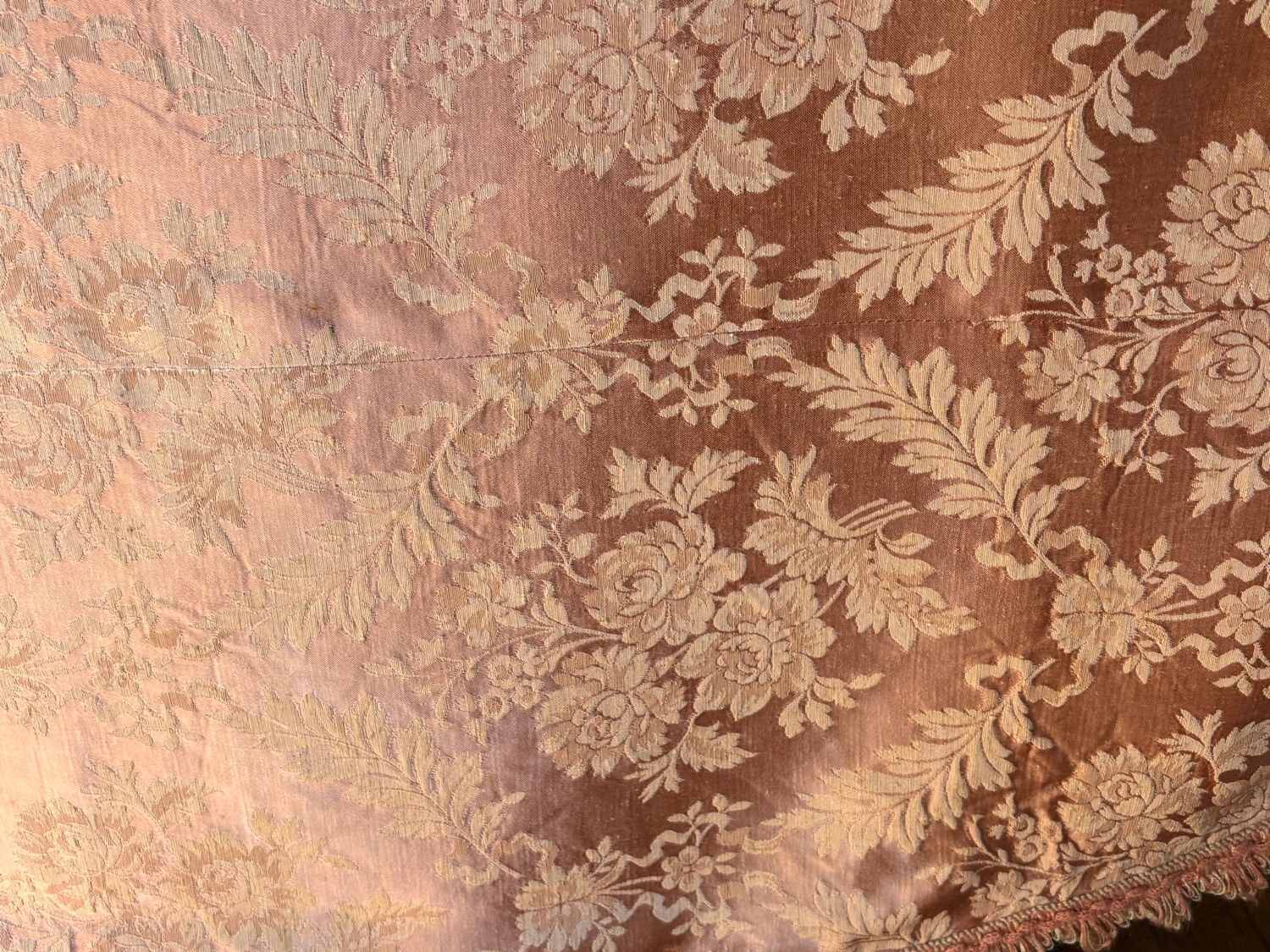 Nappe en soie damasse 19th