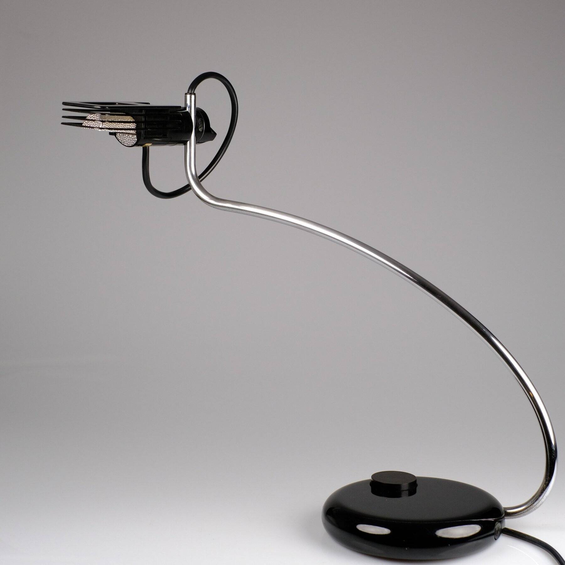 Vintage Desk Lamp • Wing 509 • Bruno Gecchelin • Oluce • 1973