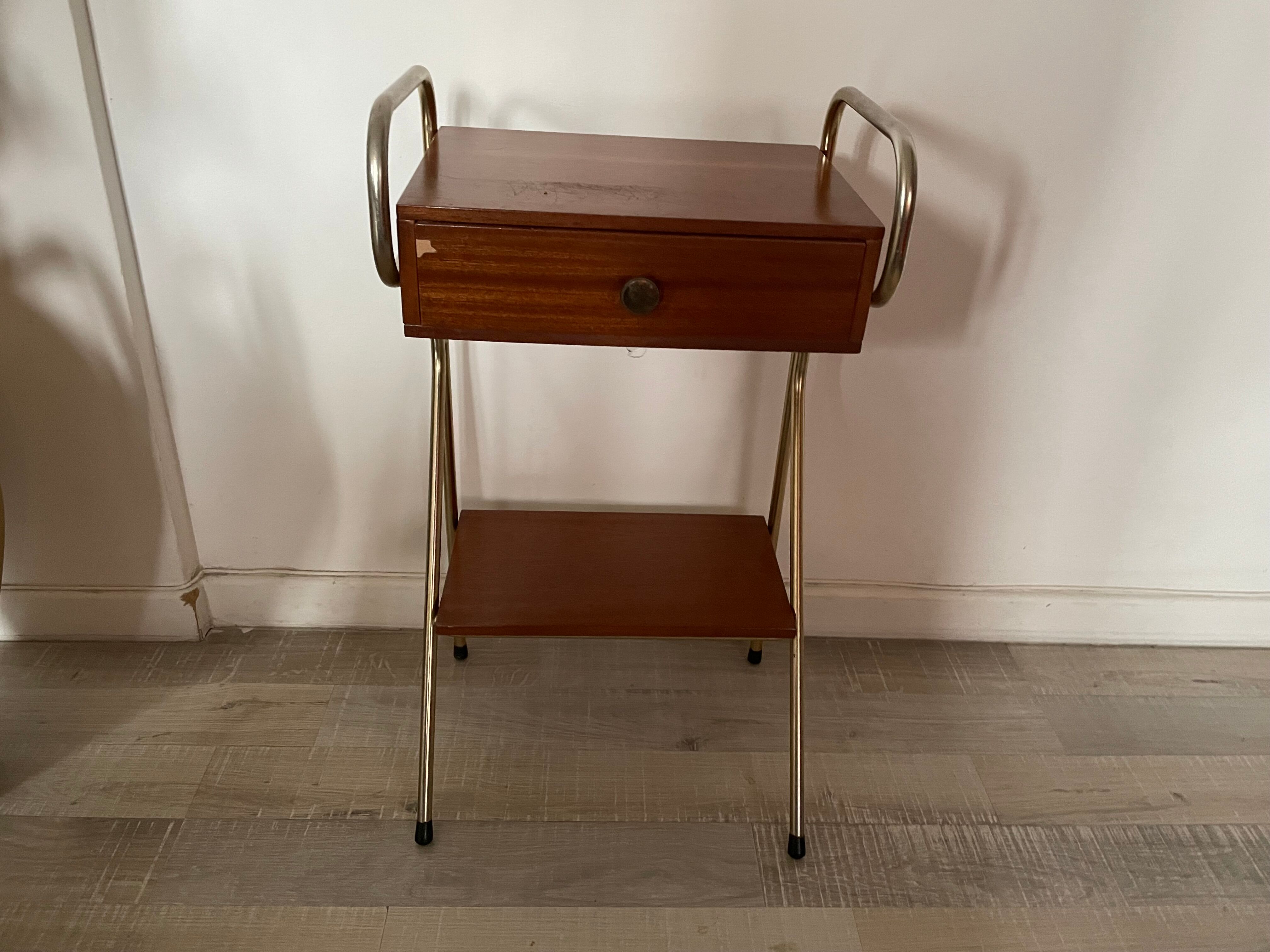 Bedside 50