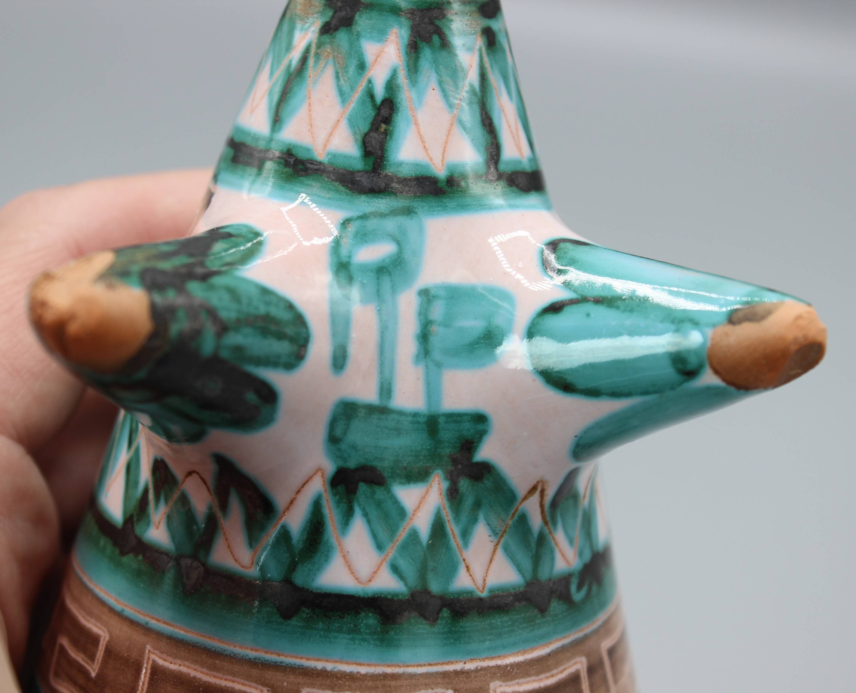 Beautiful vintage ceramic - rp robert picaul - wall-mounted persil holder