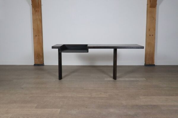 Bureau console Ahmedabad LC/BD-01-A de Le Corbusier et Balkrishna Doshi, années 1960