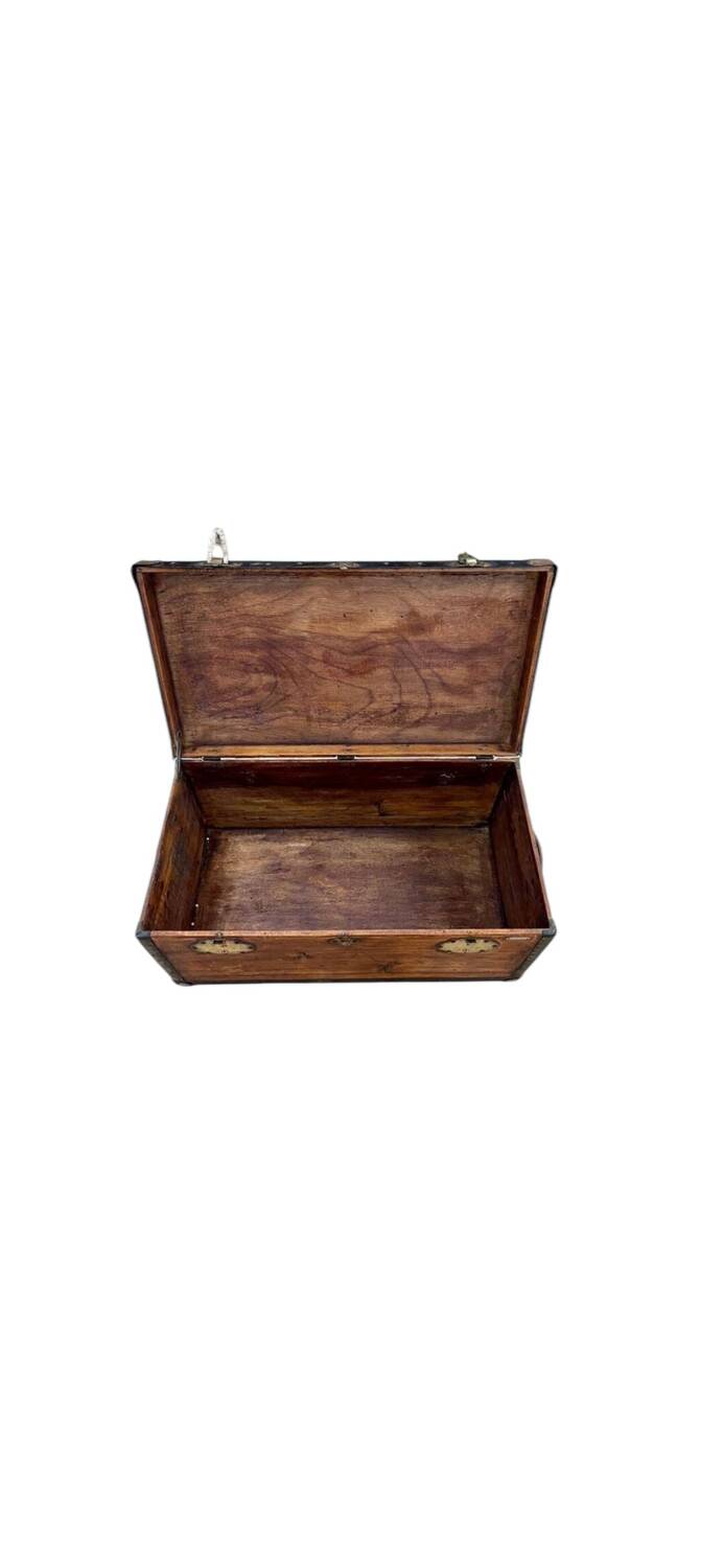 Malle en bois lavoet