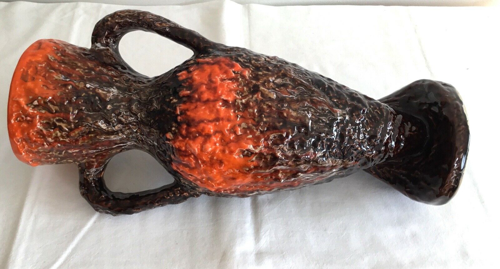 Callauris vintage earthenware amphorae vase