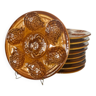 Set of 9 Sarreguemines earthenware oyster plates