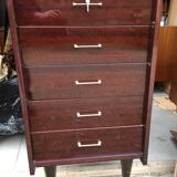 Vintage rag chest of drawers in varnished mahogany