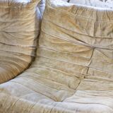 Canapé Togo 4 places en velours beige par Michel Ducaroy, Ligne Roset, 1973