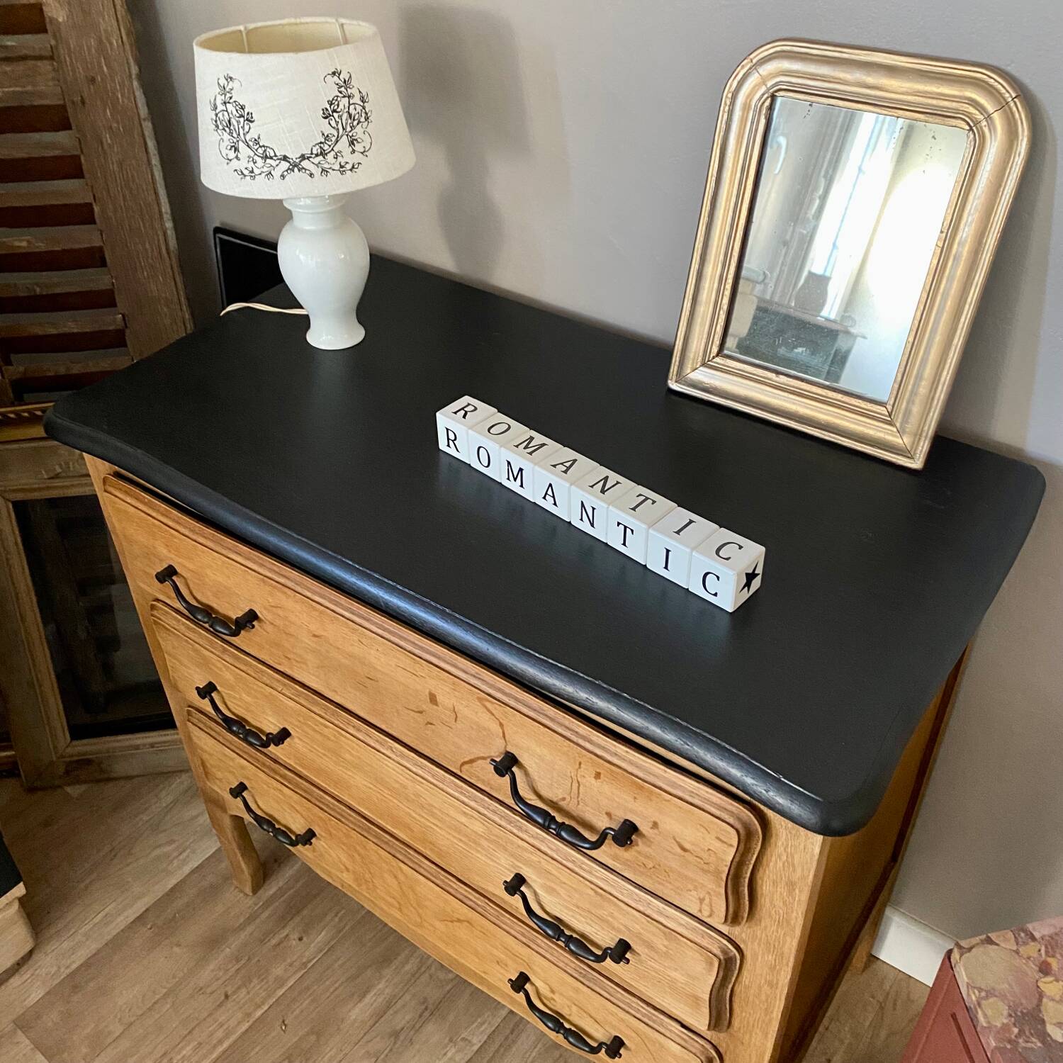Raw oak chest of drawers