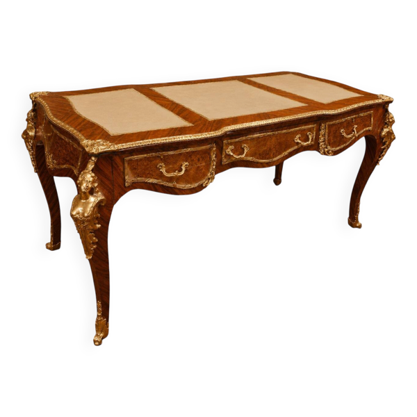 Grand bureau plat de style Louis XV