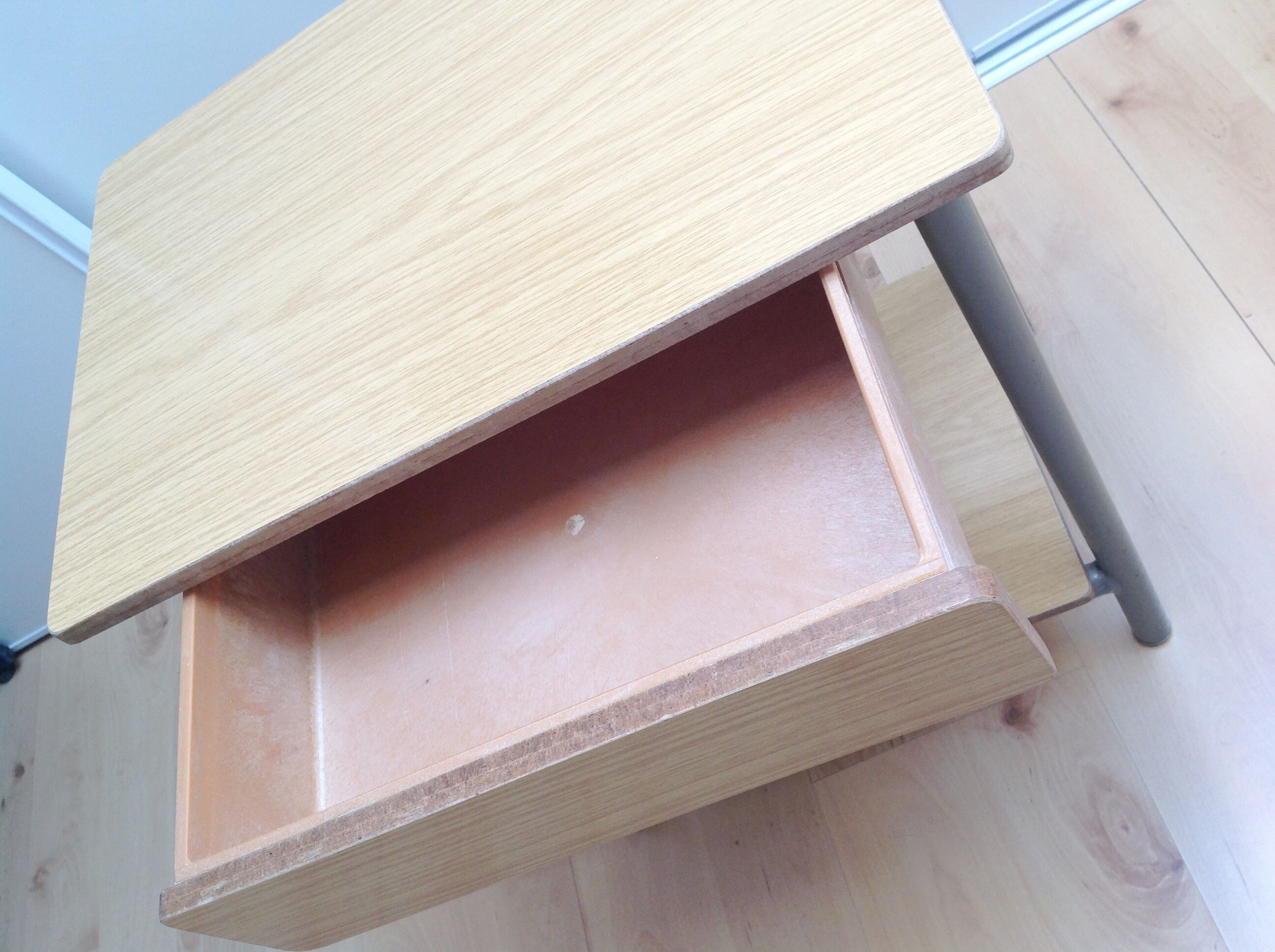 Bedside table in formica imitation wood / vintage 60s-70s