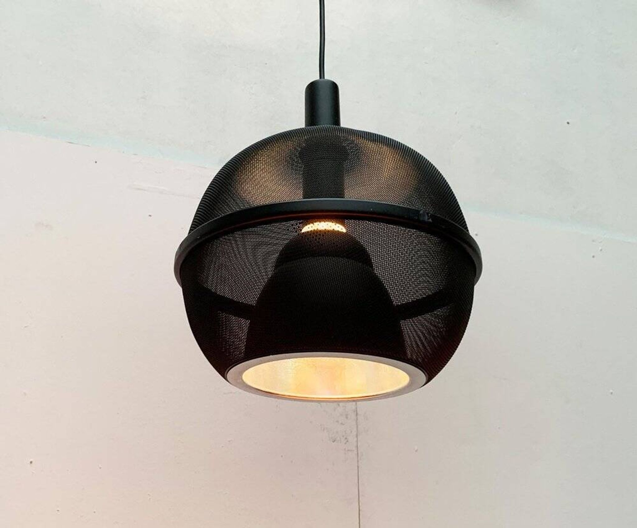 Suspension Allemande de Plafond en Maille Space Age par Roger Tallon pour Erco