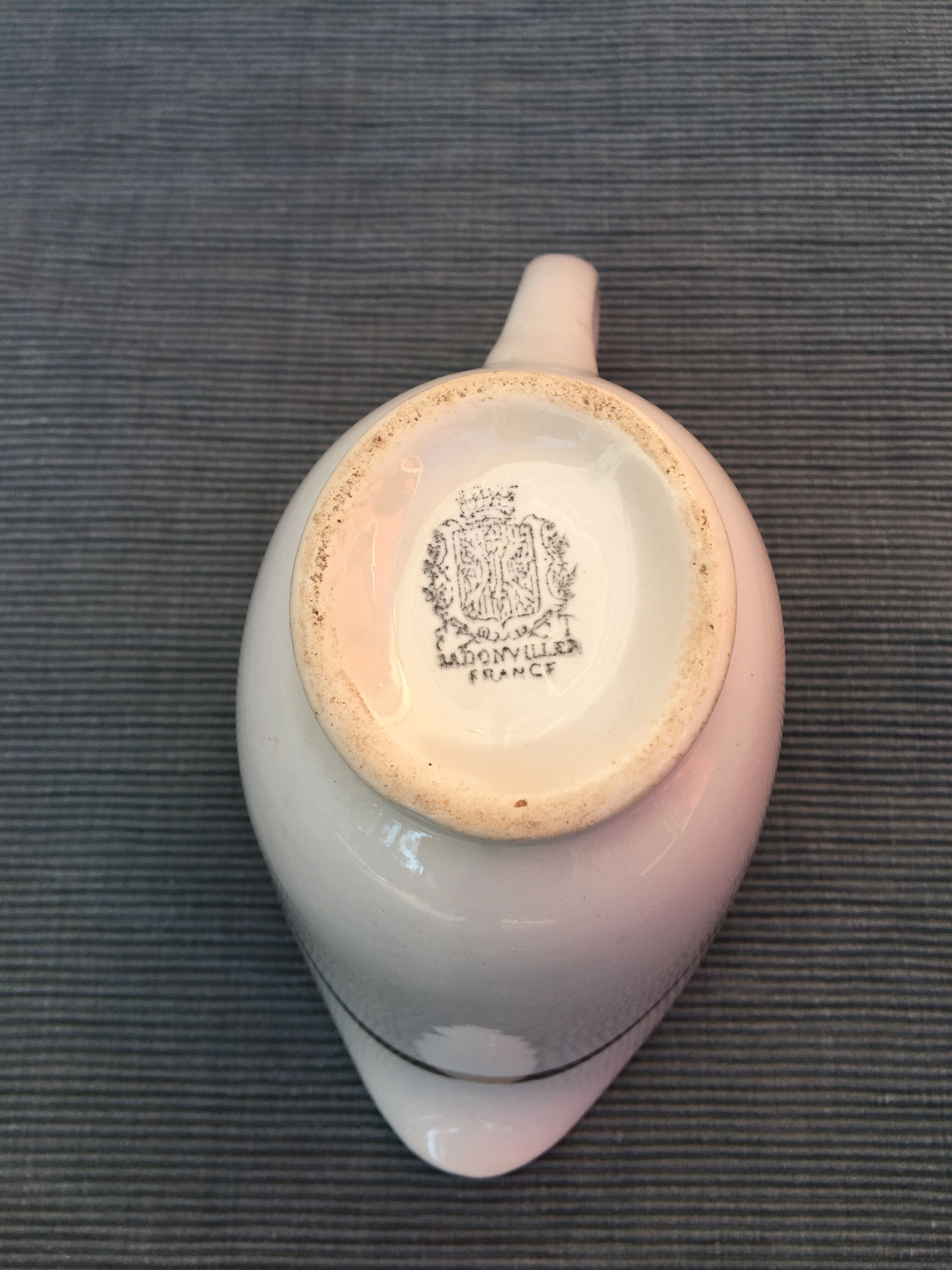 Badonviller earthenware saucer 1930