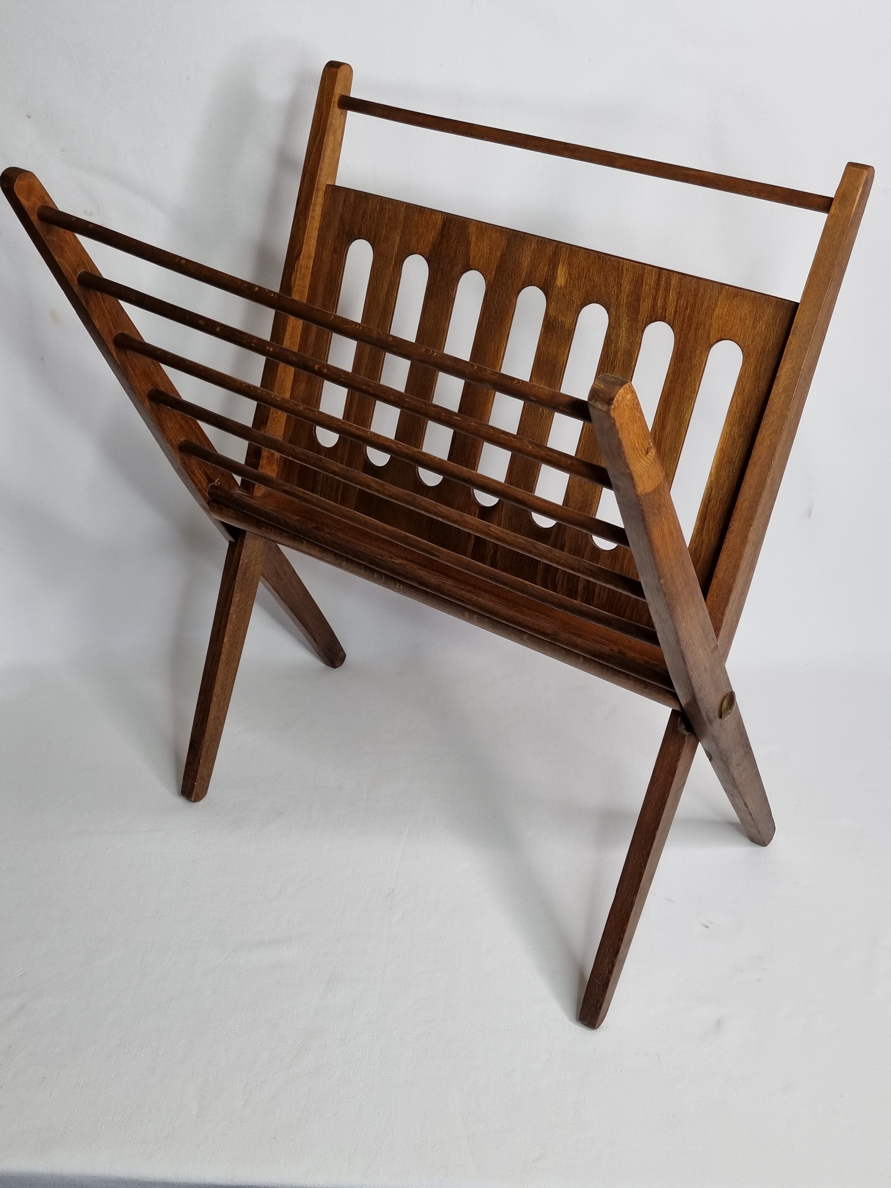 Folding teak magazine holder by Cees Braakman