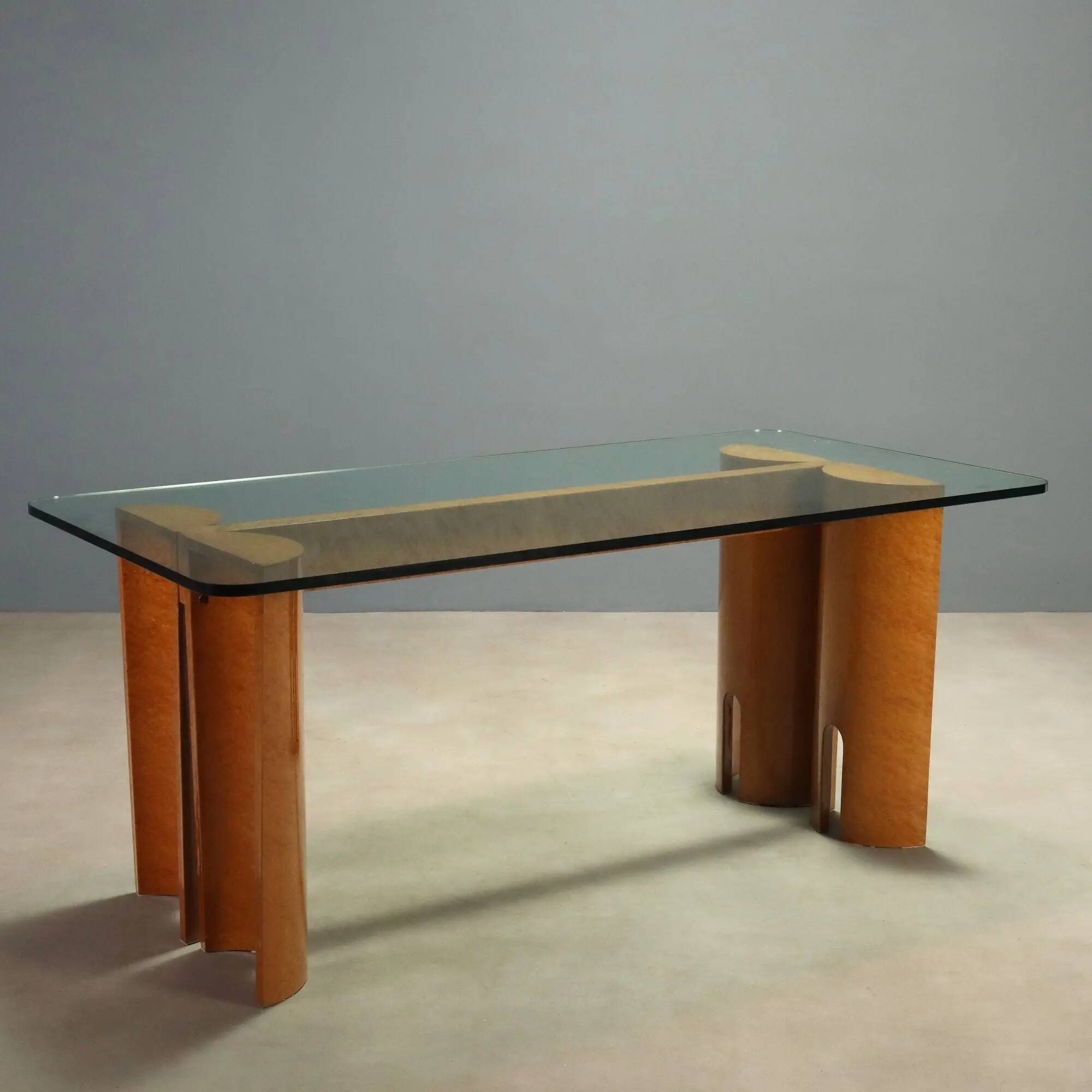 Vintage table in burl wood and glass, Italian design, 1970s.