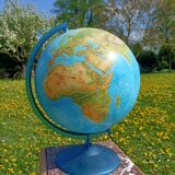 World Globe / World Map 🌸
