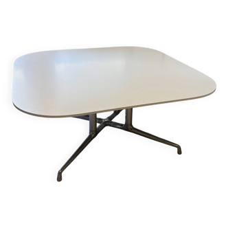 Large table