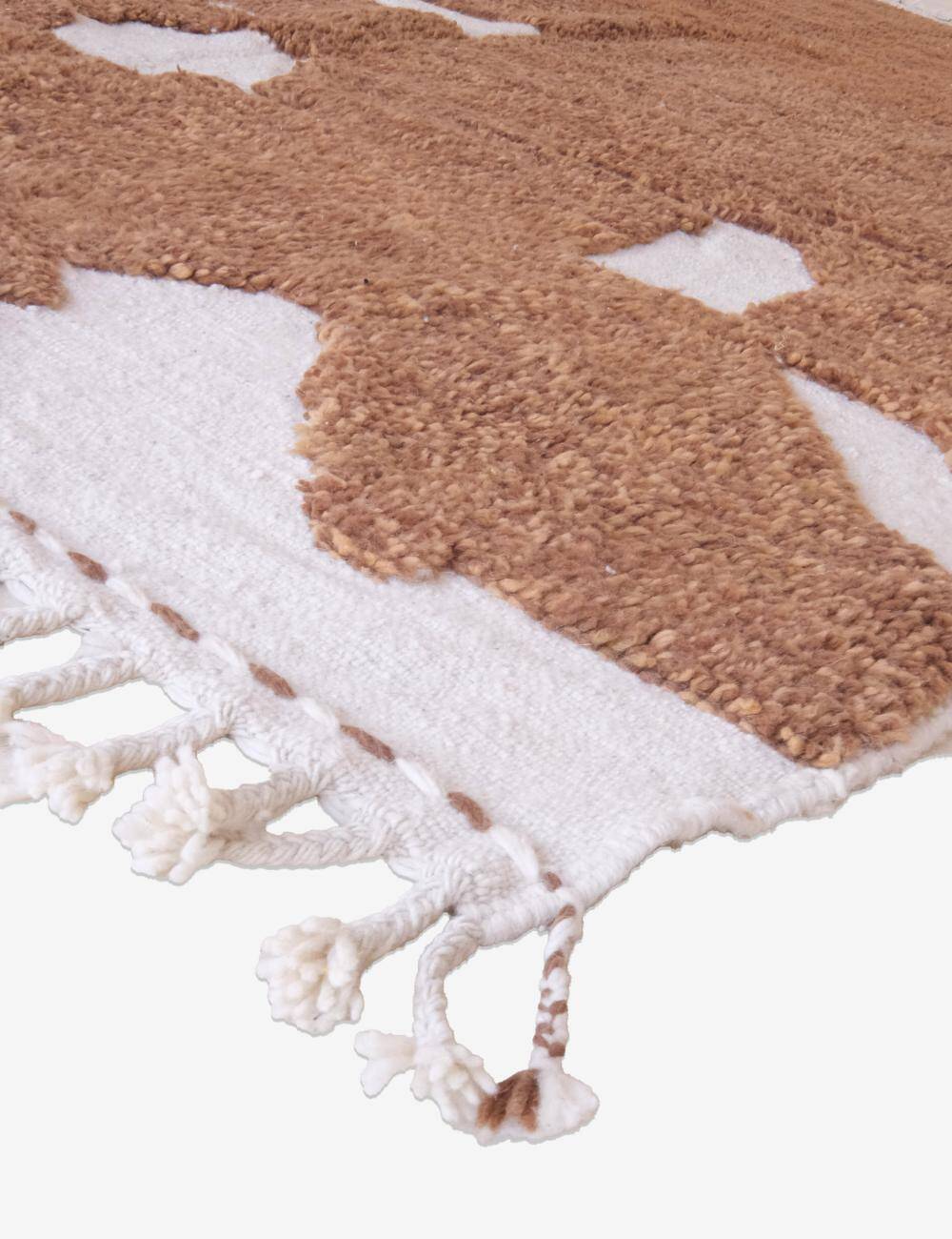 Contemporary Brown Rug - 283 x 220 cm