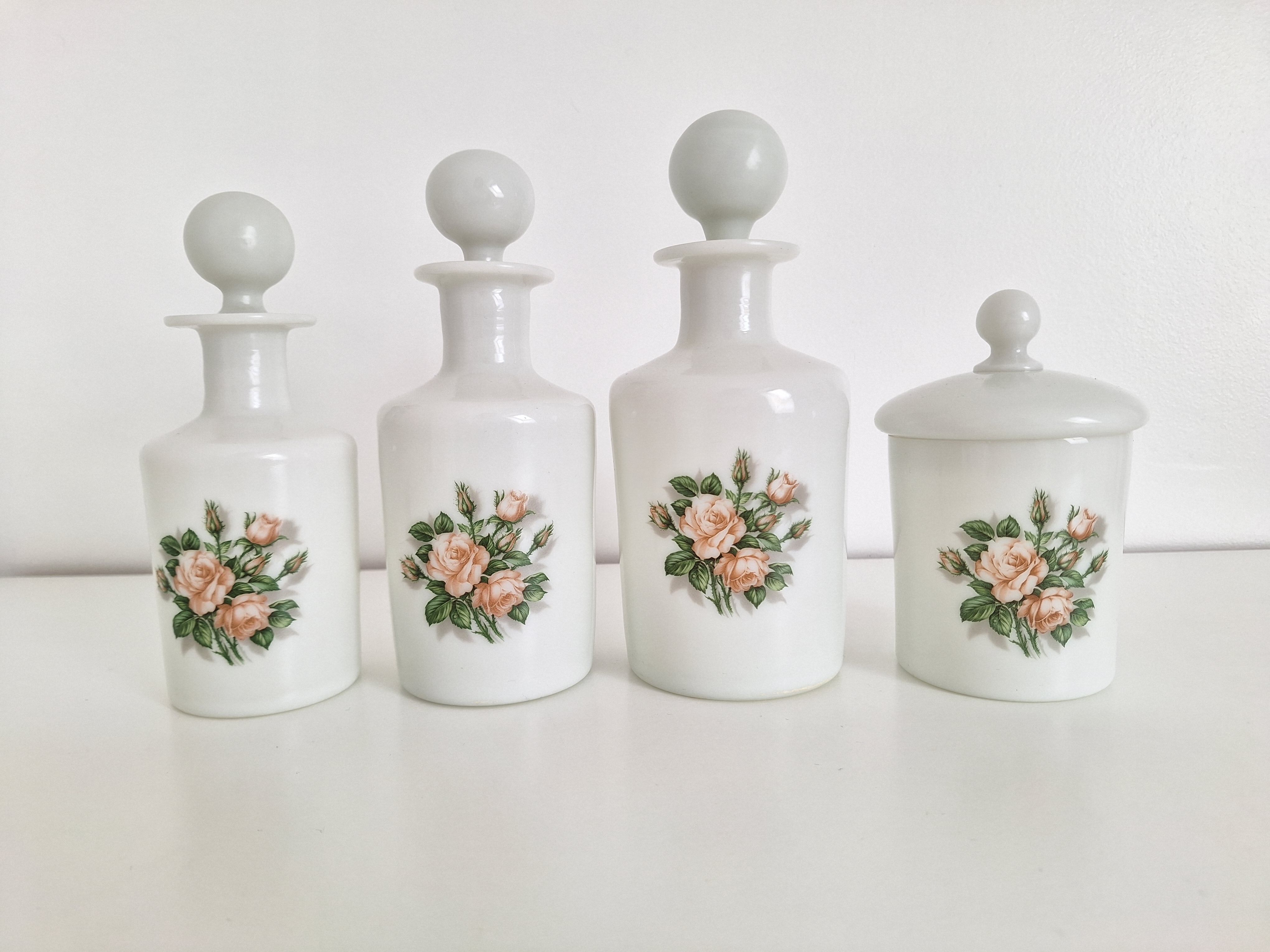 Vintage toilet service