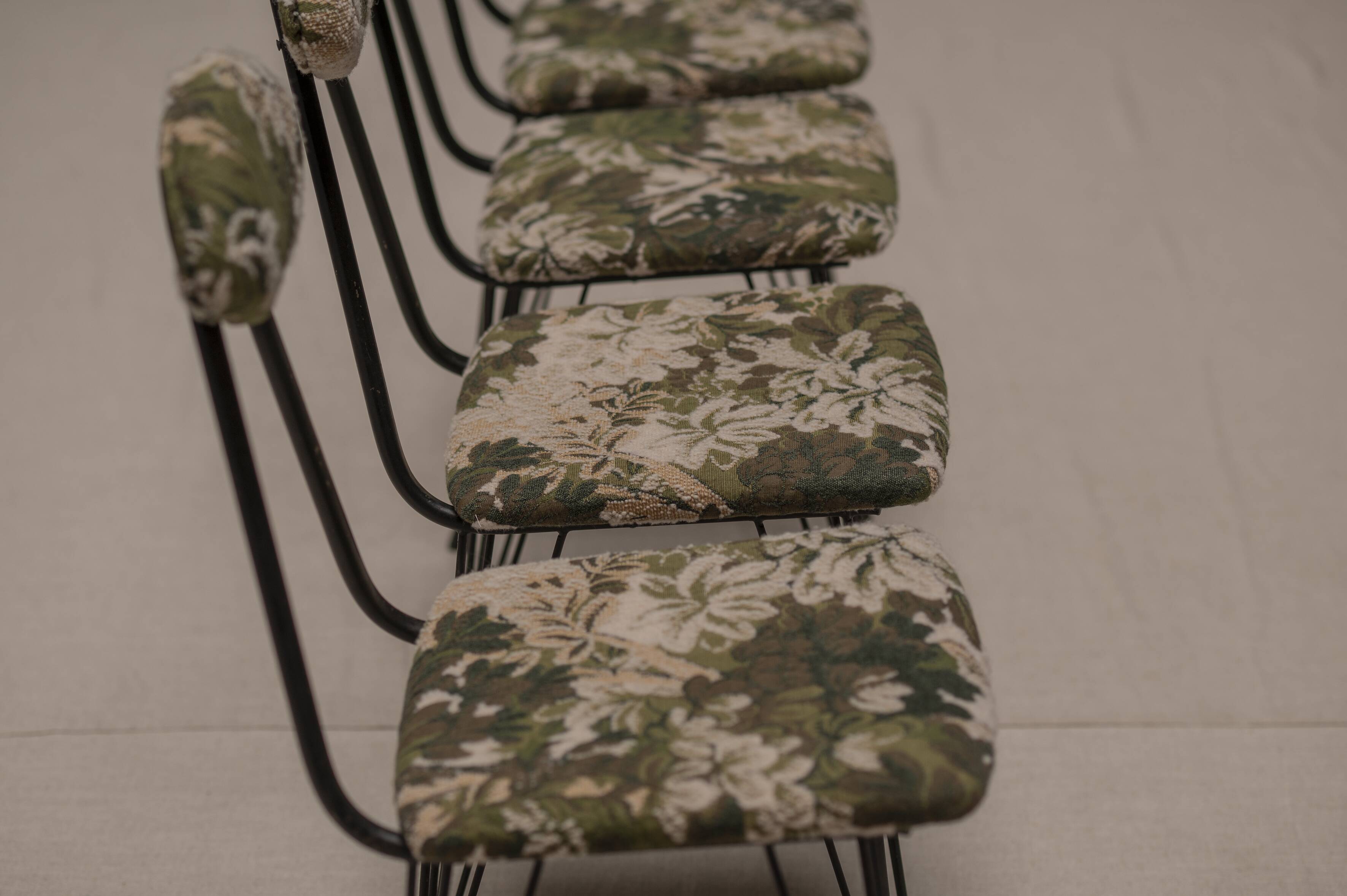 Italian set of mid-century dining chairs, 1960s