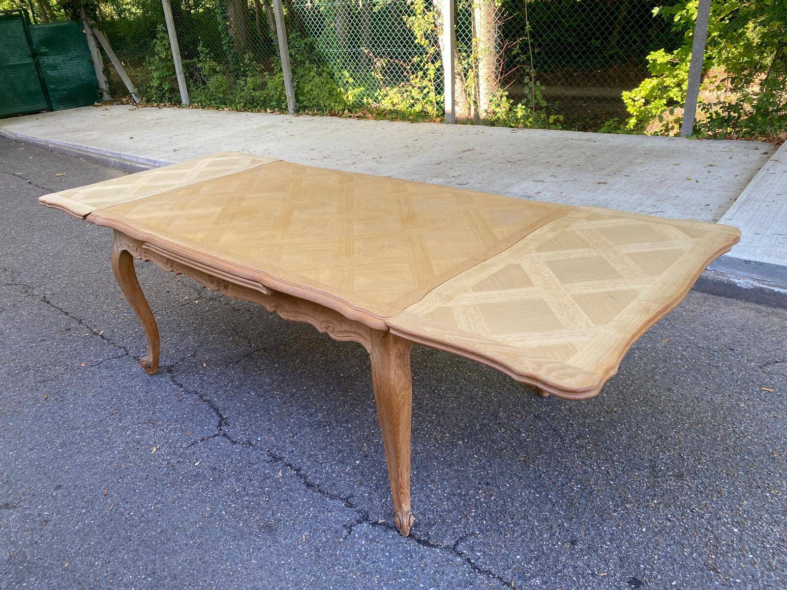 Large Louis XV dining table stripped in solid oak 1960 260cm