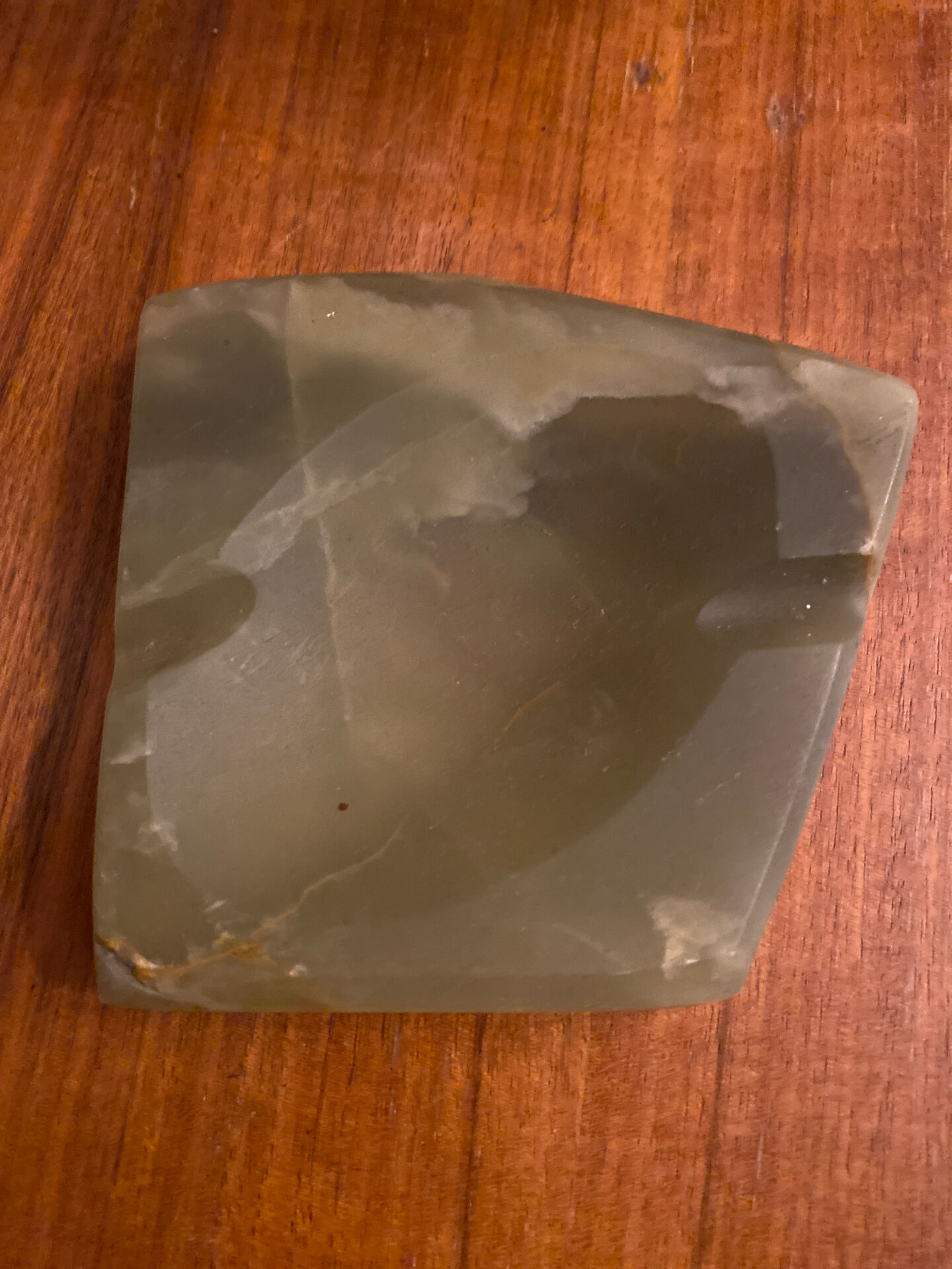 Ashtrays and lighters in onyx marble mother-of-pearl.