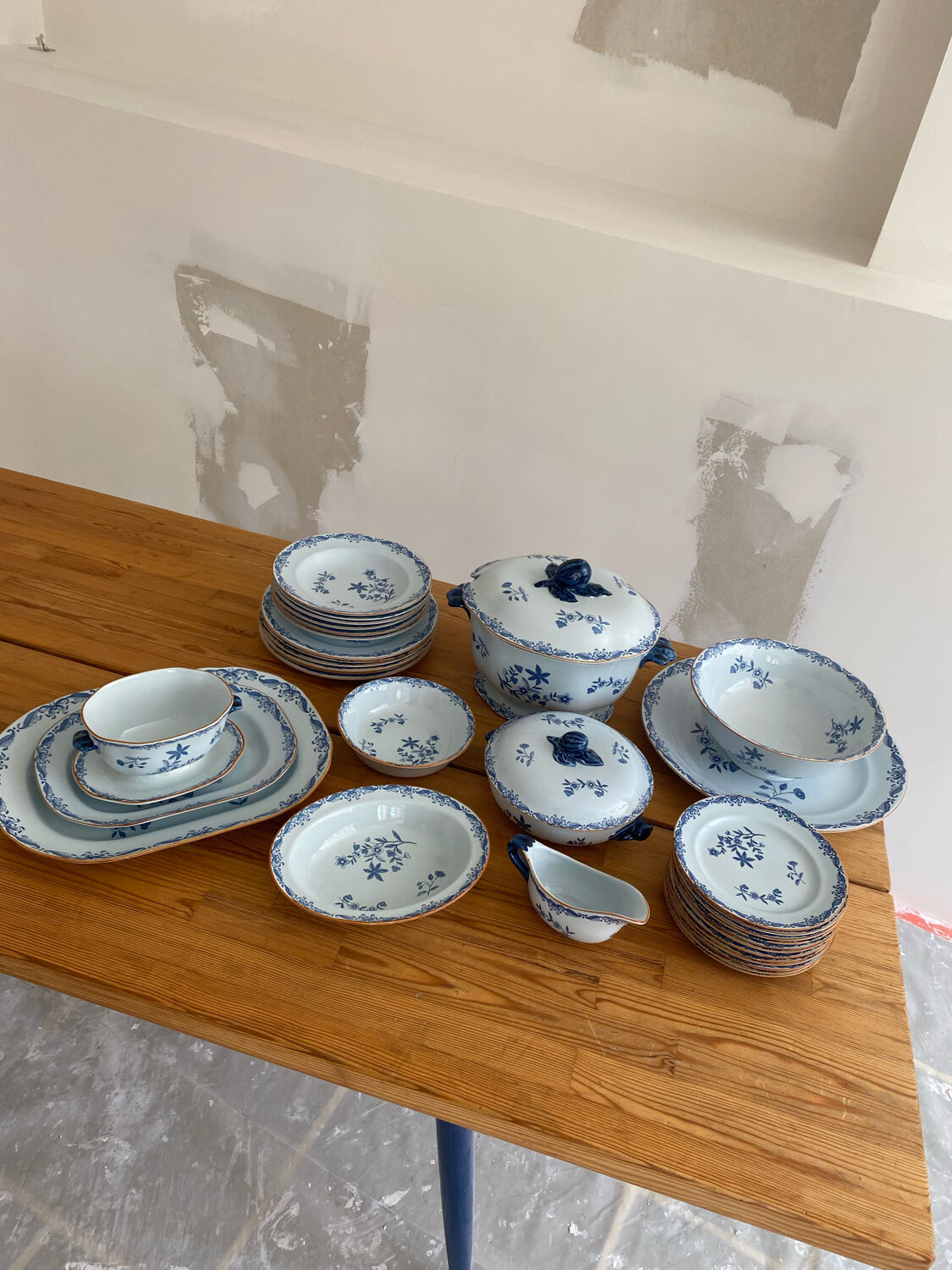 Swedish Service 34 pieces Ostindia Rorstand