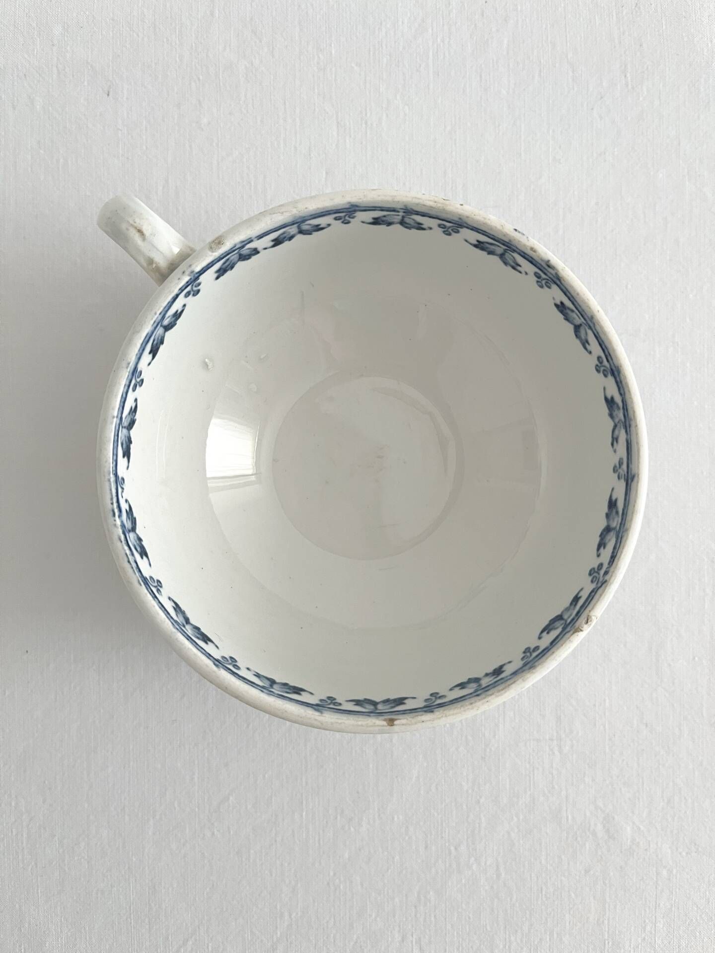 Antique ironstone cup "Carmen" Sarreguemines