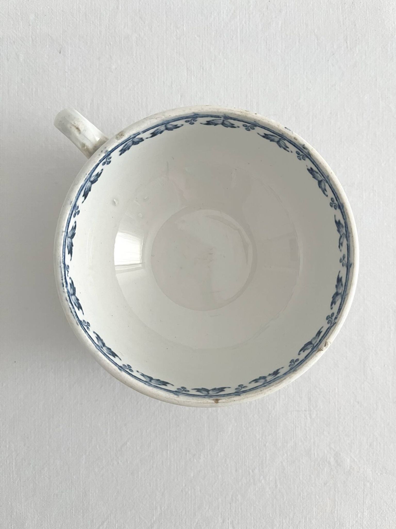 Antique ironstone cup "Carmen" Sarreguemines