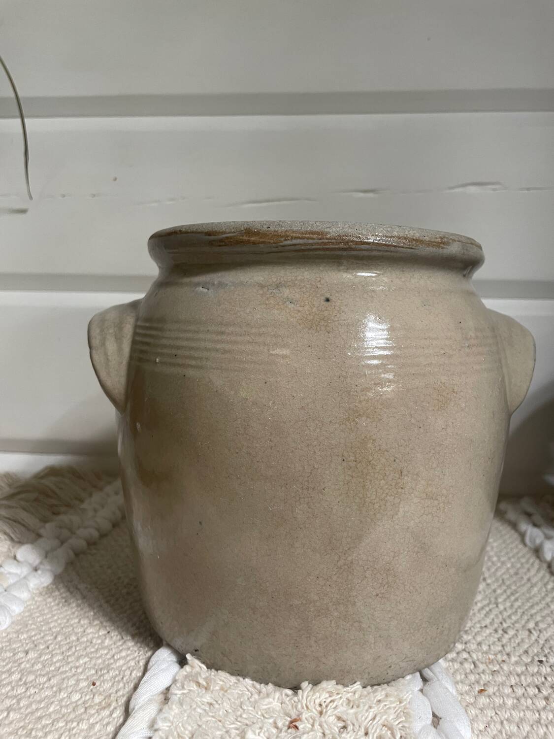 Glazed stoneware pot