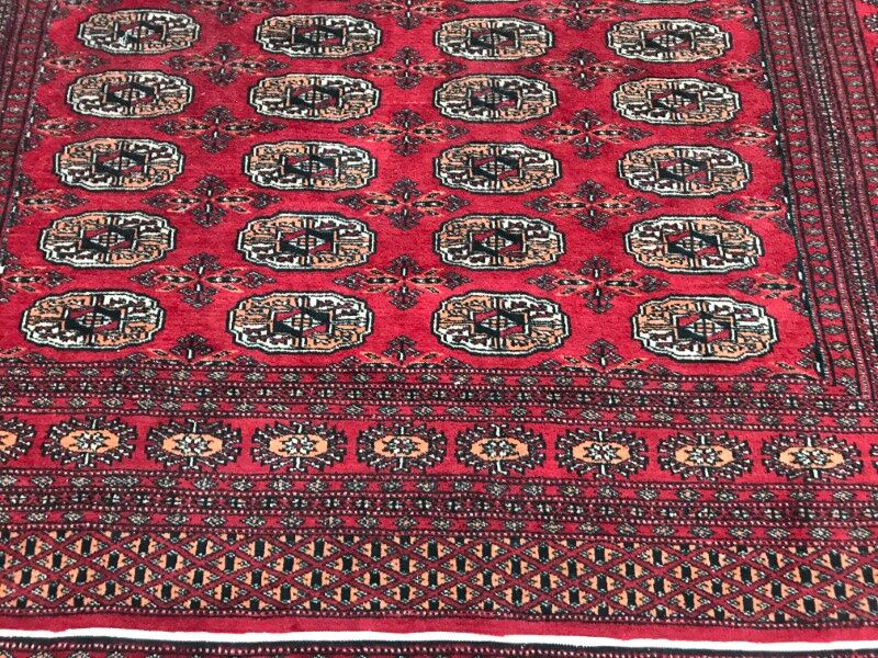 Nice vintage Bukhara of Pakistan carpet handmade 158 X 234 CM