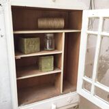 Wardrobe pharmacy 1900