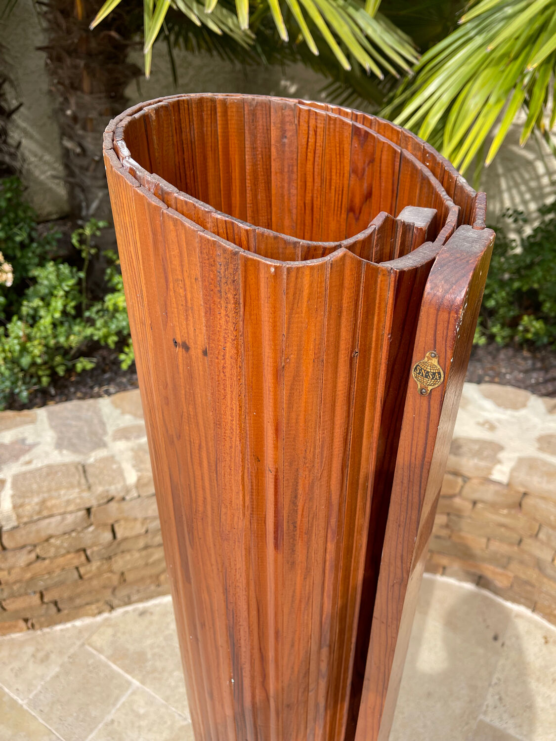 Wavy wooden screen circa 1950, Baumann by SNSA