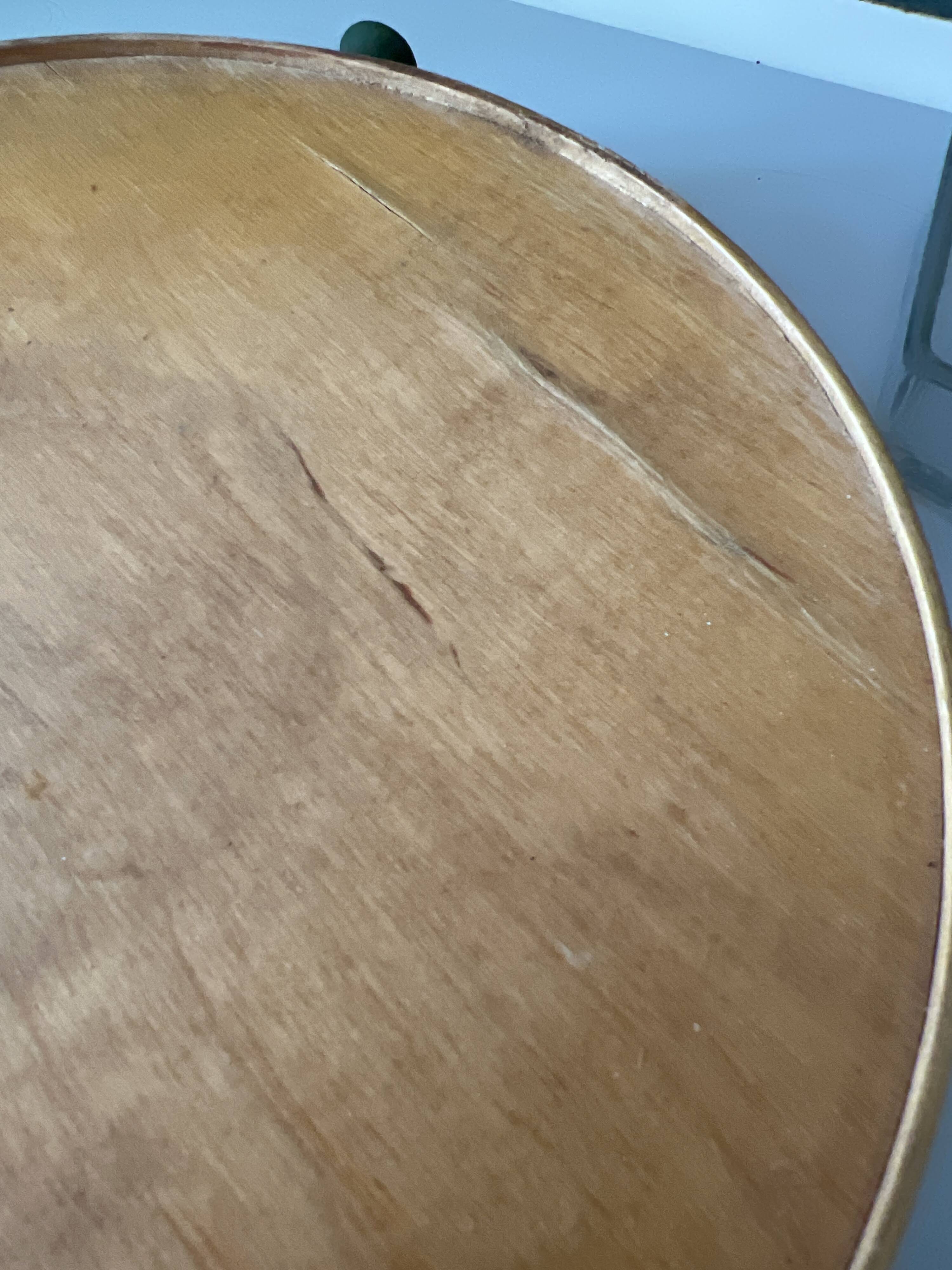 Rotating platter with small dishes